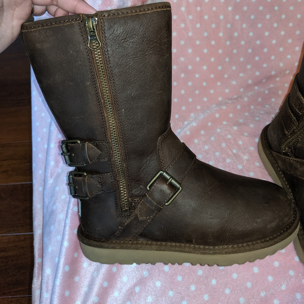 !NEW! UGG boots